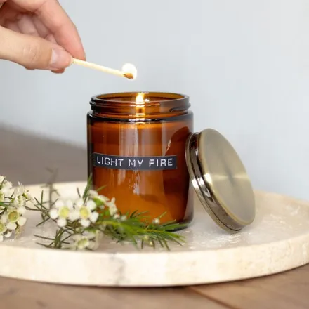 WELLmark lõhnaküünal+kott Cedarwood