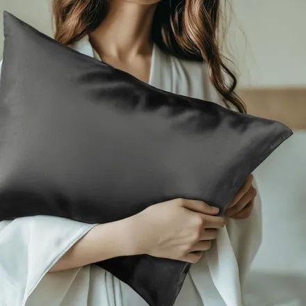 Padjapüür Fanni K Silk 50x60 tumehall