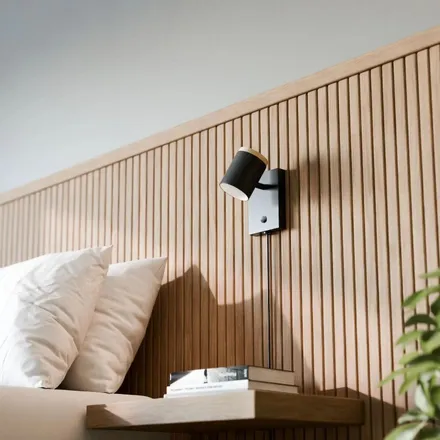 Sessak Seinalamp Clement must