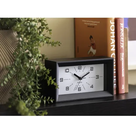 Äratuskell Karlsson Lujo must