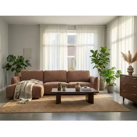 Nurgadiivan Nena pruun vasak