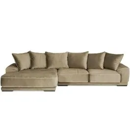 Nurgadiivan Stefano tumebeež vasak