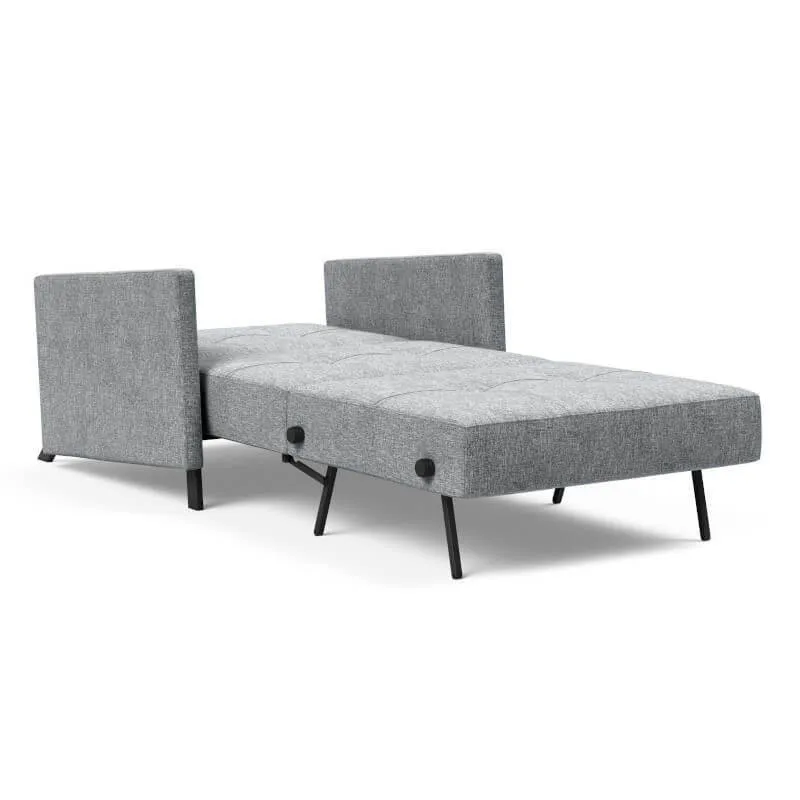 Innovation tugitoolvoodi Cubed käetugedega hall