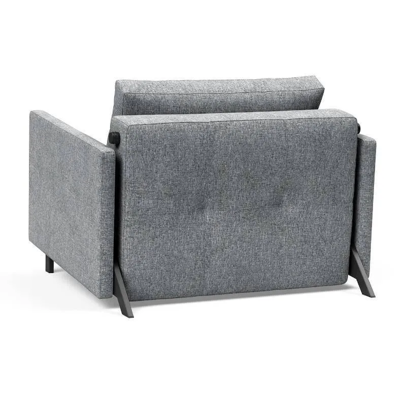 Innovation tugitoolvoodi Cubed käetugedega hall