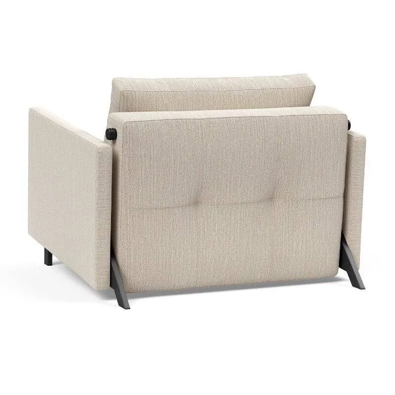 Innovation tugitoolvoodi Cubed käetugedega beež