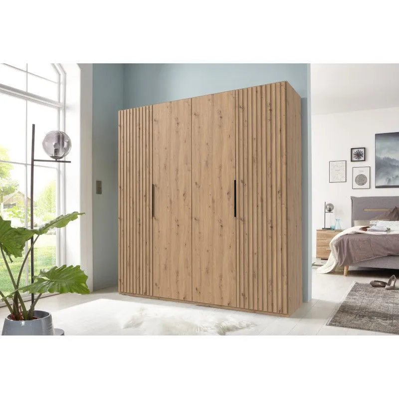 Riidekapp Andorra artisan tamm