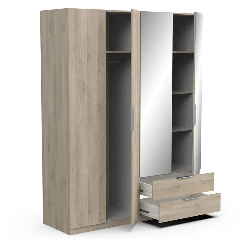 Riidekapp peegliga Ghost 4u2s kronbergi tamm