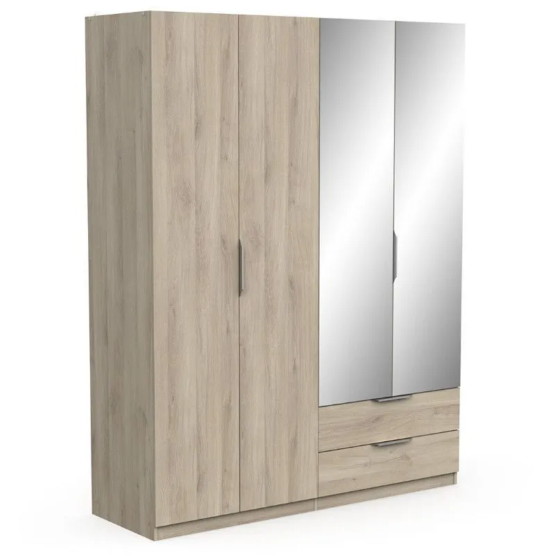 Riidekapp peegliga Ghost 4u2s kronbergi tamm