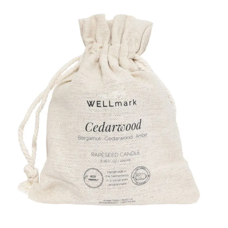 WELLmark lõhnaküünal+kott Cedarwood