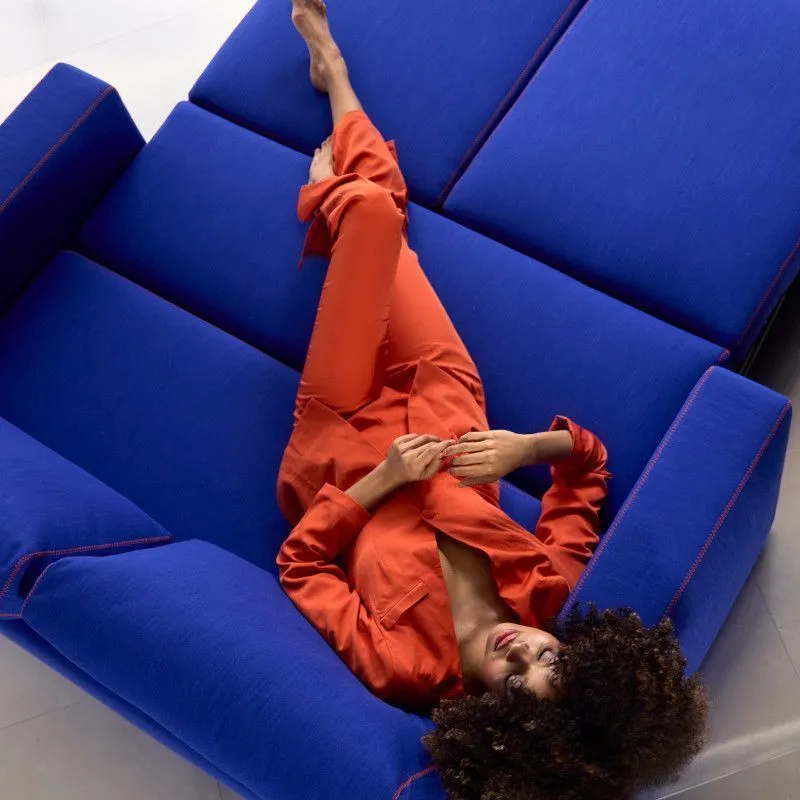 Innovation diivanvoodi Neah X Standard käetoed 160 elektrisinine