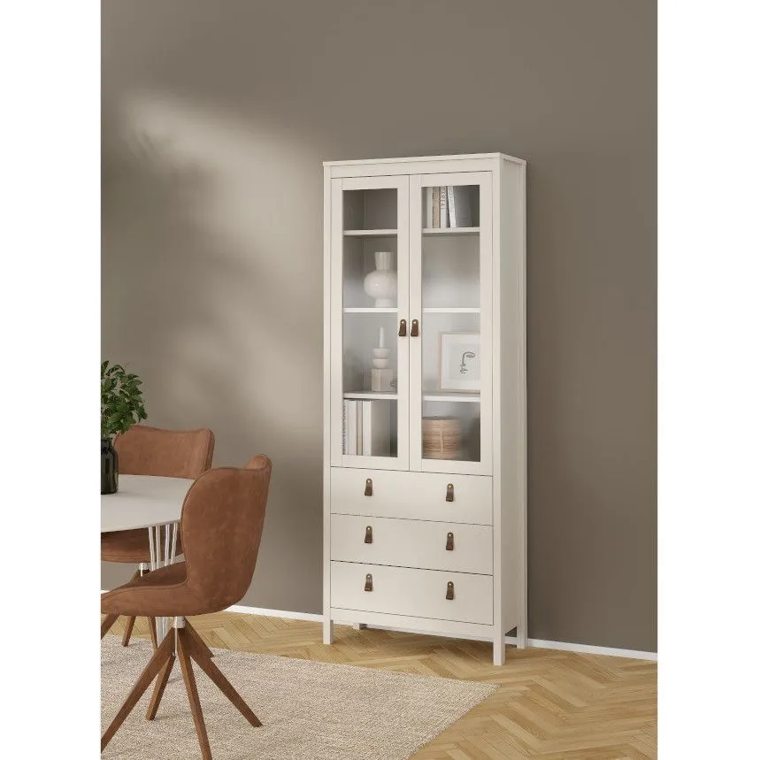 Vitriinkapp Madrid 2u3s kašmiir