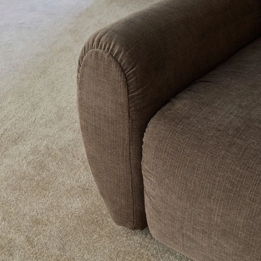 Innovation diivanvoodi Lounger Norum Curve tumepruun