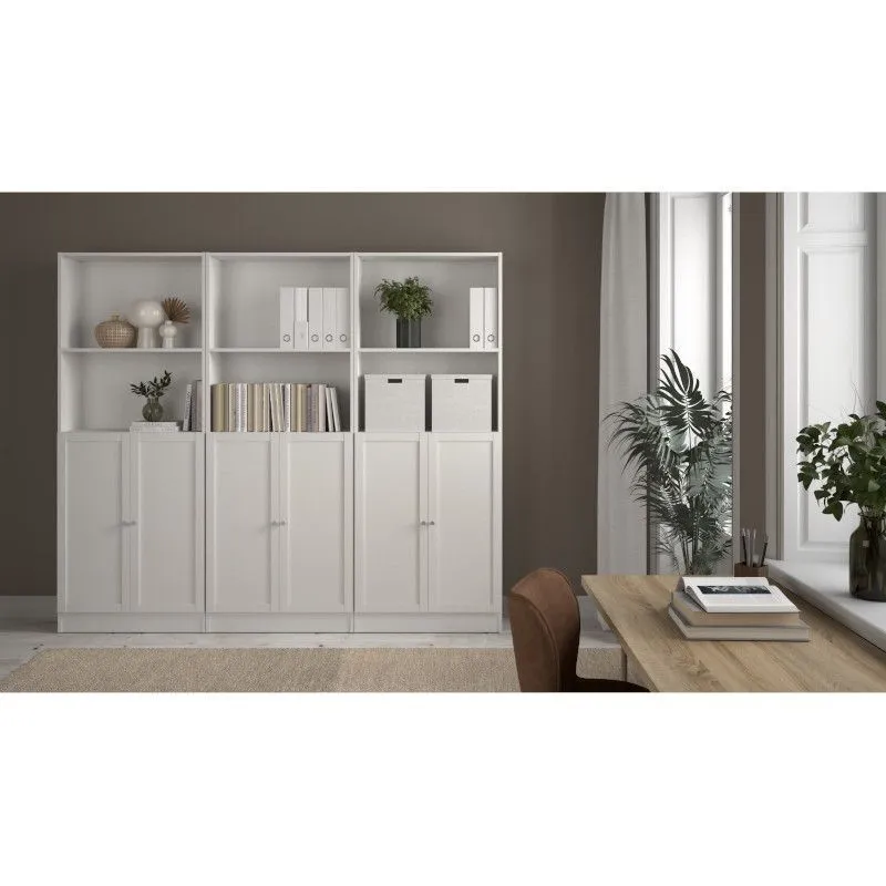 Raamaturiiul Basic valge